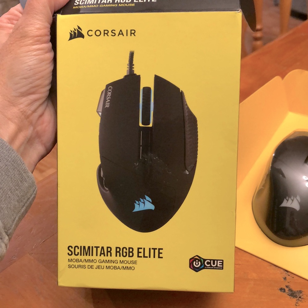 CORSAIR - Scimitar RGB Elite Wired Optical Gaming Mouse